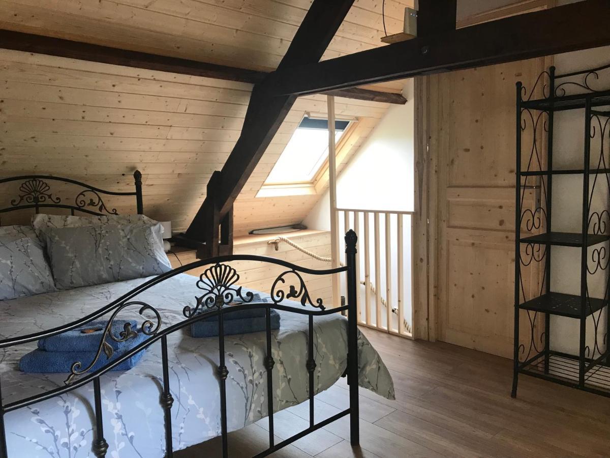 Ferme De Noyes Cottage Sourdeval Exterior foto