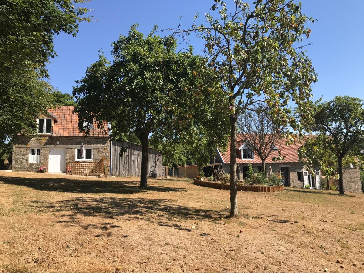 Ferme De Noyes Cottage Sourdeval Exterior foto